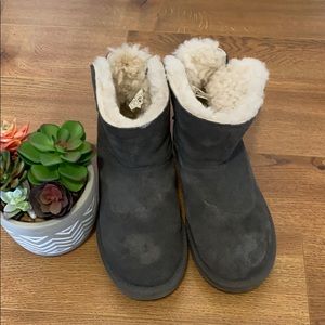 Koolaburra  by Uggs boots